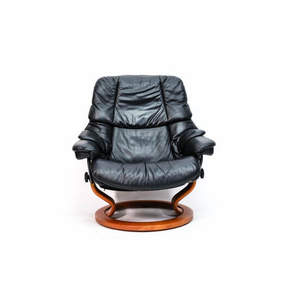 Ekornes Stressless Reno (L) mit Hocker